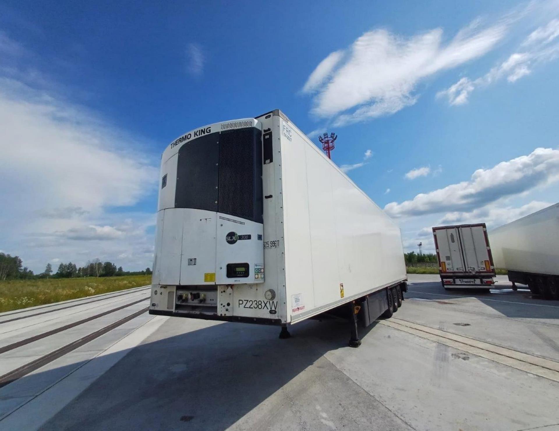 e3af38ed73127ceb2caf6bfac29ecfc4 2021 Schmitz Cargobull SKO FP 60 ThermoKing SLXi 300