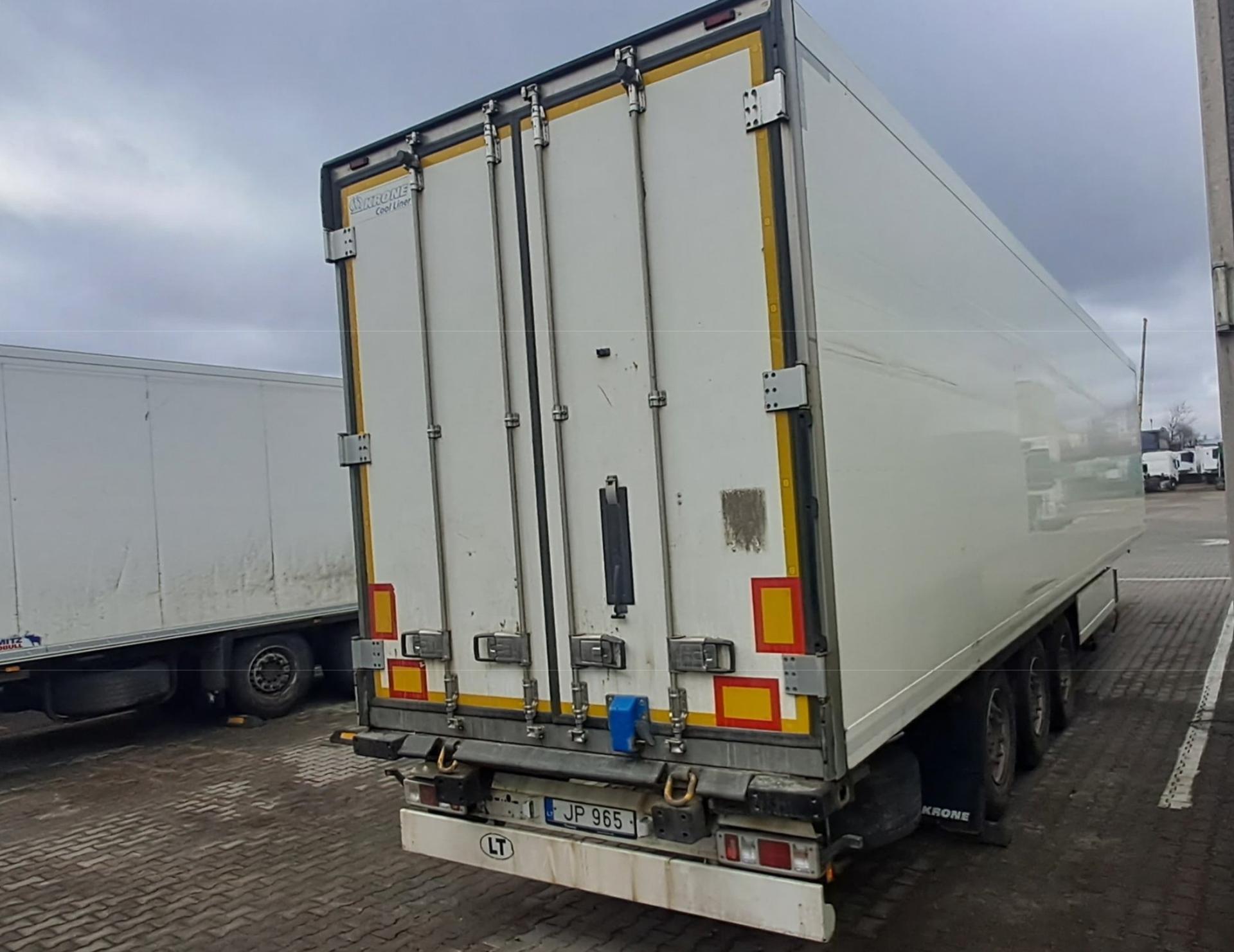 69c6db4c86c84e5e49f8c96e09365e77