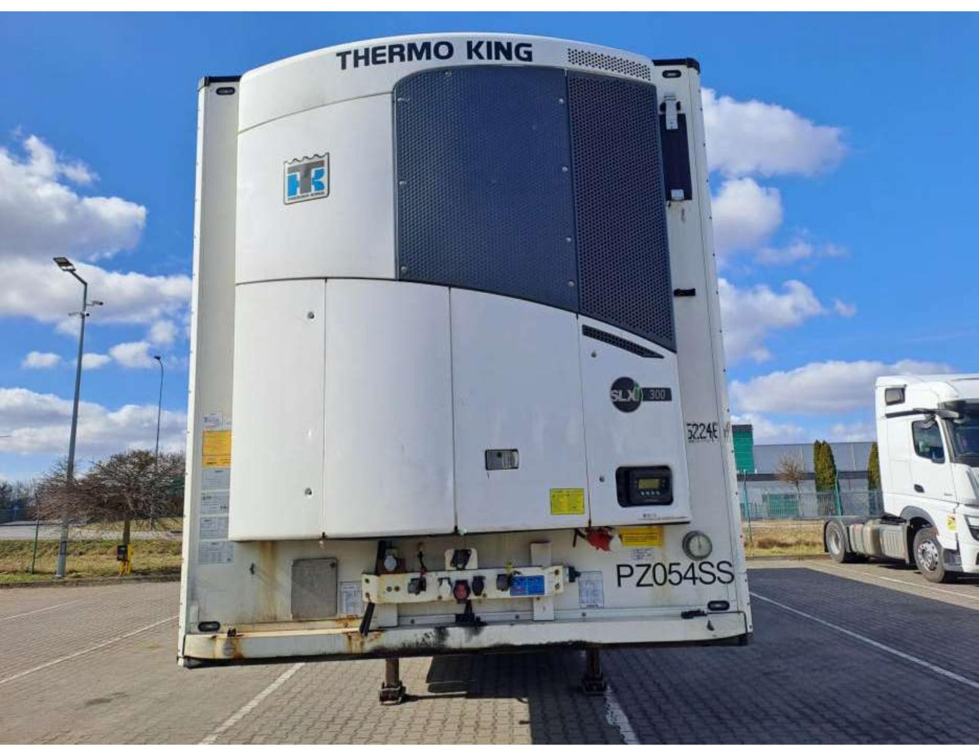 bd3c92596f3a622c09b8df252e573c87 2019 Schmitz Cargobull SKO Double Deck FP 60 ThermoKing SLXi 300