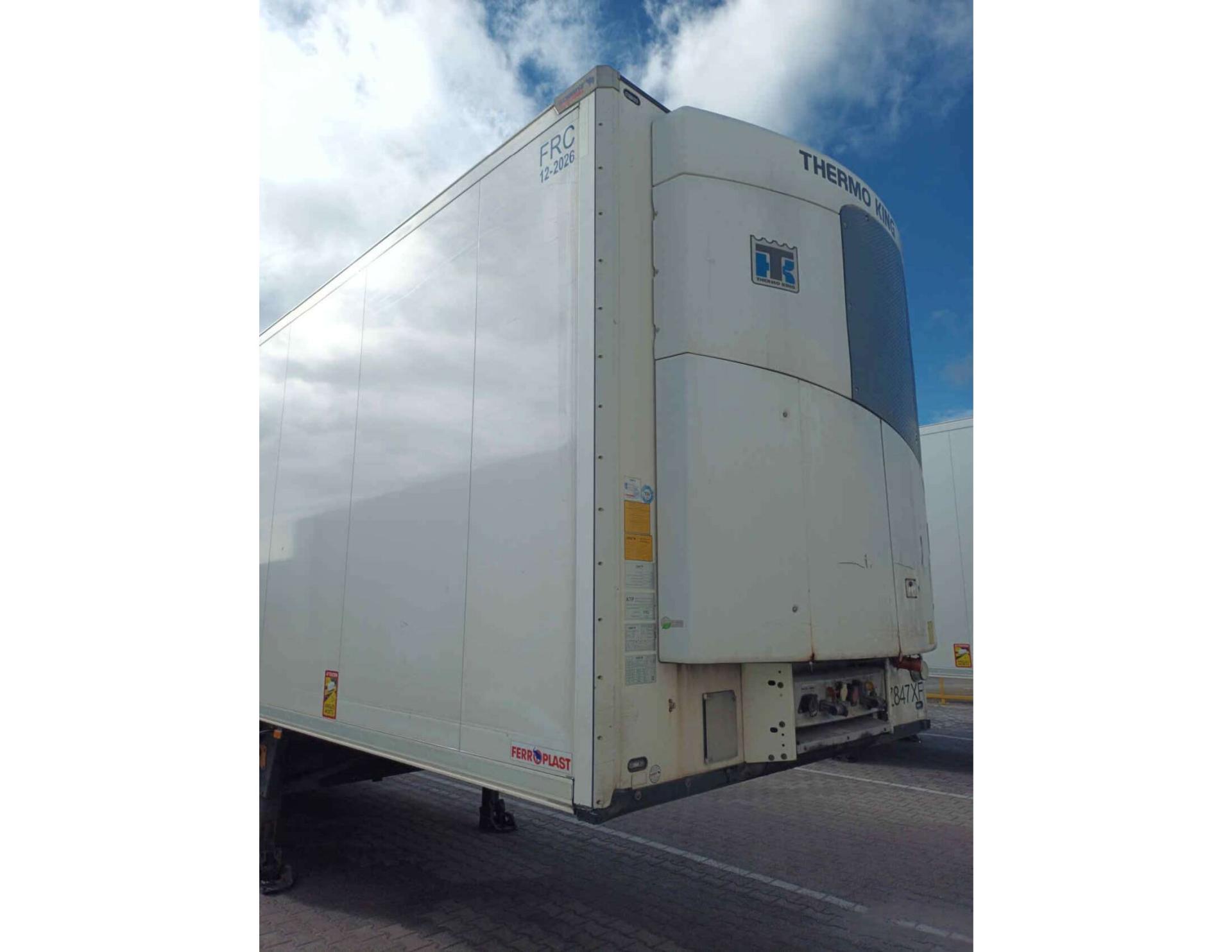 1f2032151e7e09cd2430849e1e146a14 2021 Schmitz Cargobull SKO FP 60 ThermoKing SLXi 300