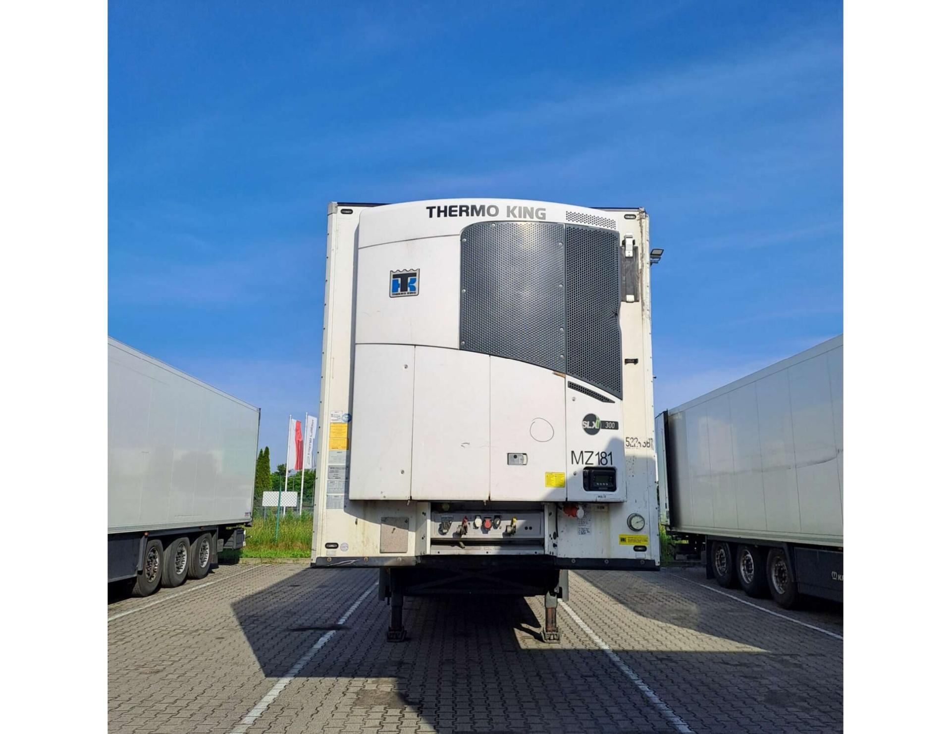 310465c394a25ab1f1243483554a3f7f 2019 Schmitz Cargobull SKO FP 45 ThermoKing SLXi 300