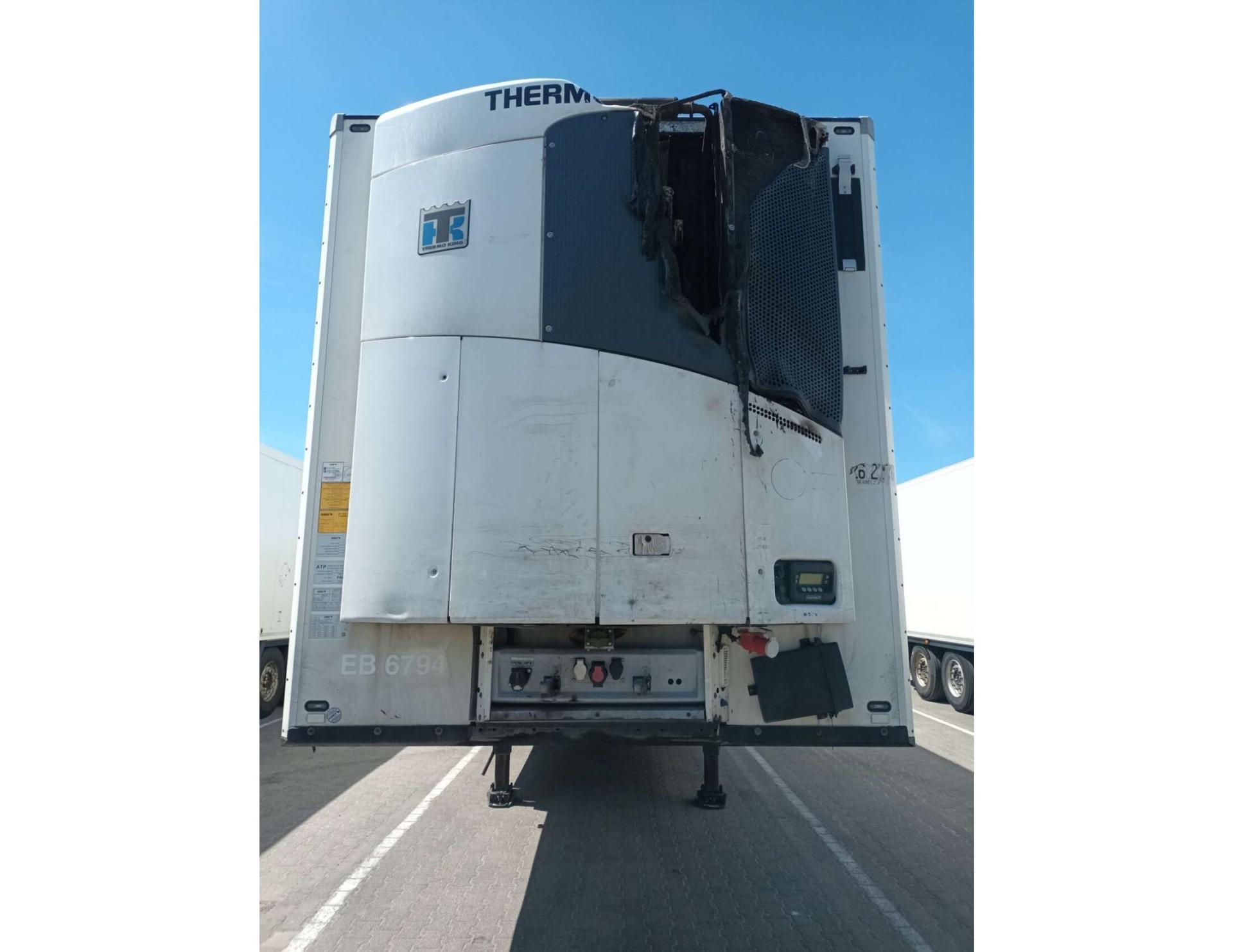c5ffcde1e9abfbd4a4efe7f385b49535 2021 Schmitz Cargobull SKO FP45 TK Spect. Multitemp Taillift