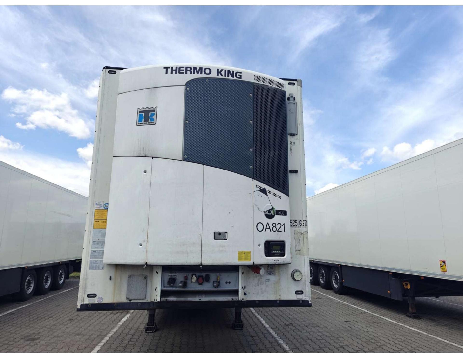 cb7a1fe44f35a58584f933495ff5ee76 2021 Schmitz Cargobull SKO Double Deck FP 60 ThermoKing SLXi 300 Lifting Axle
