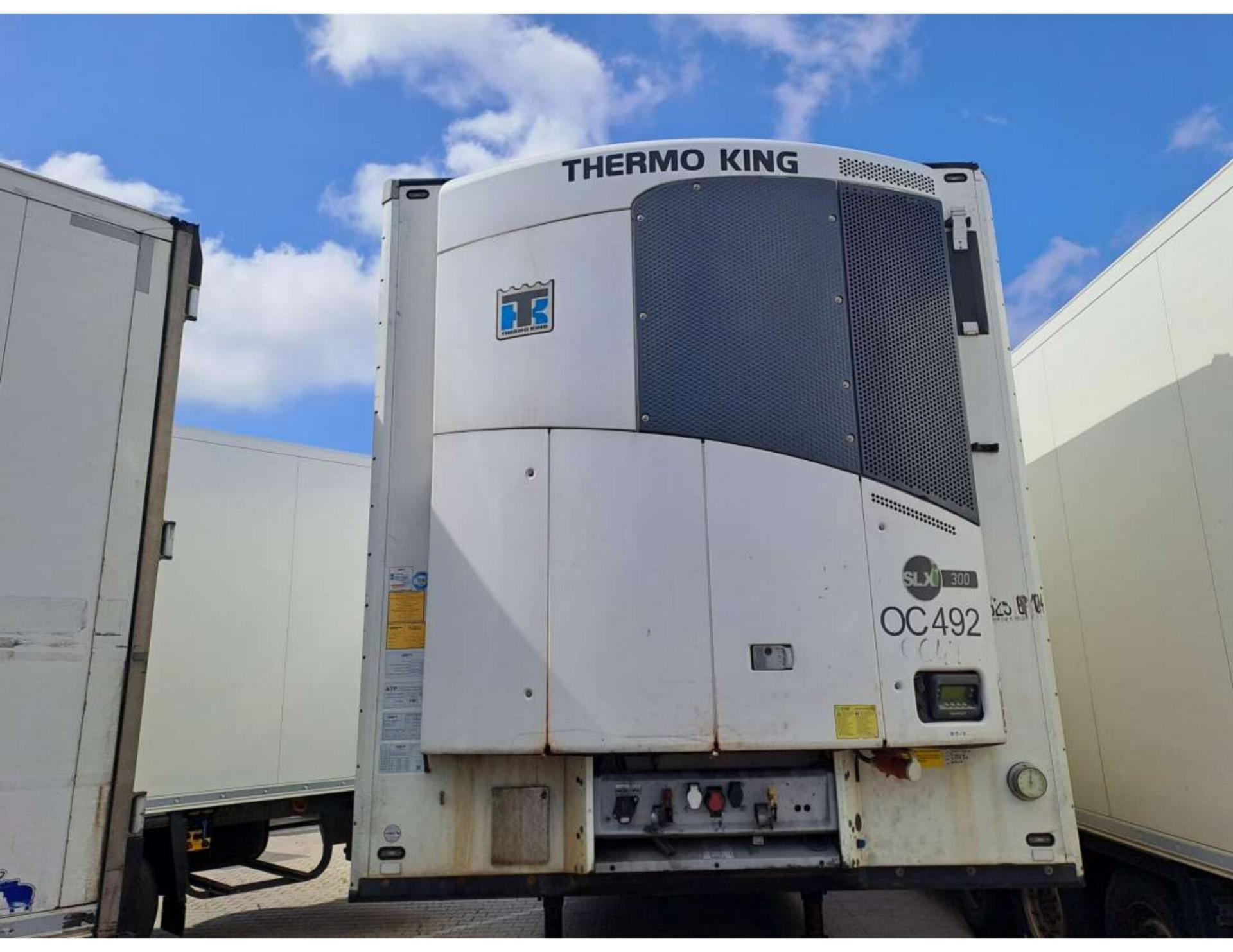 38811c38f6205b6391014c6980f07406 2021 Schmitz Cargobull SKO Double Deck FP 60 ThermoKing SLXi 300 Lifting Axle