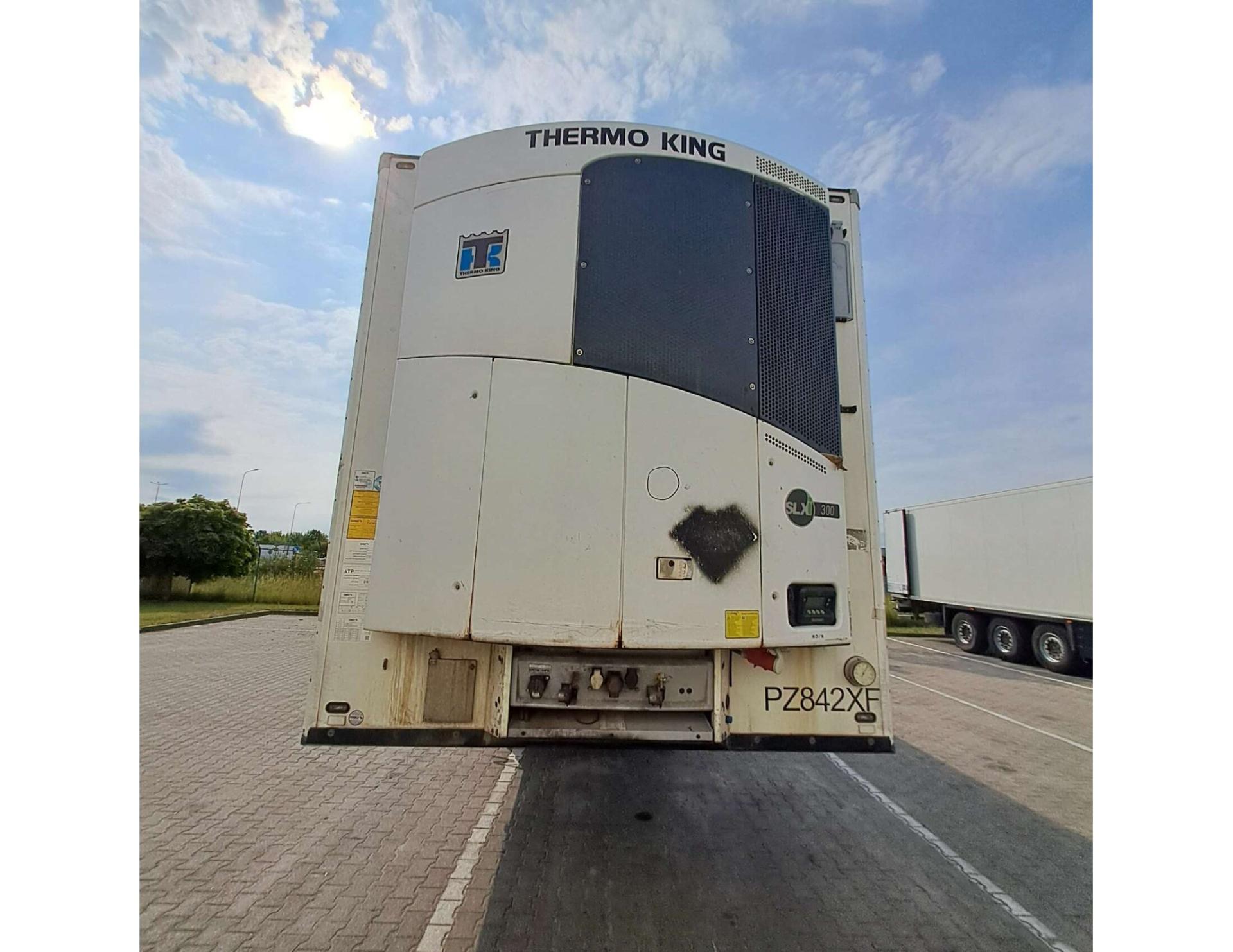 dfc9148e5622c7c7c4264e8db33ec5be 2021 Schmitz Cargobull SKO FP 60 ThermoKing SLXi 300