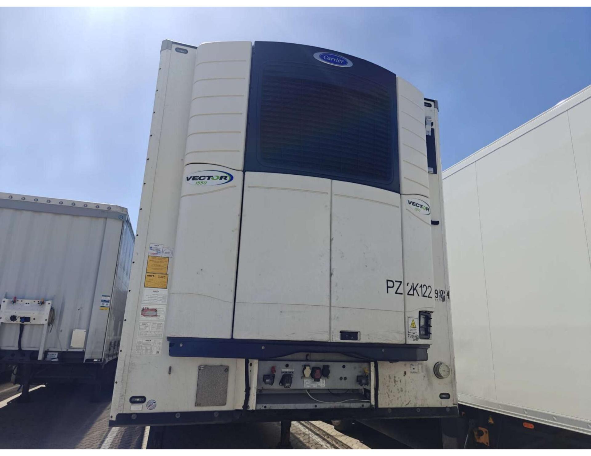 f00076a4780e8dde320c8db2ac7fa525 2022 Schmitz Cargobull SKO FP 60 Carrier Vector 1550