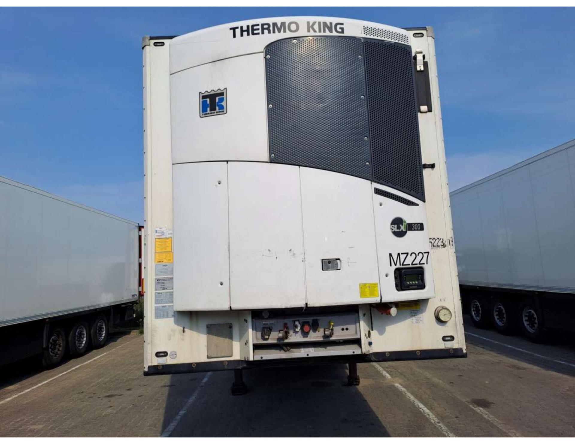 f0fb9227474a9c5a4a0f6f67b6ac4f8e 2019 Schmitz Cargobull SKO FP 45 ThermoKing SLXi 300