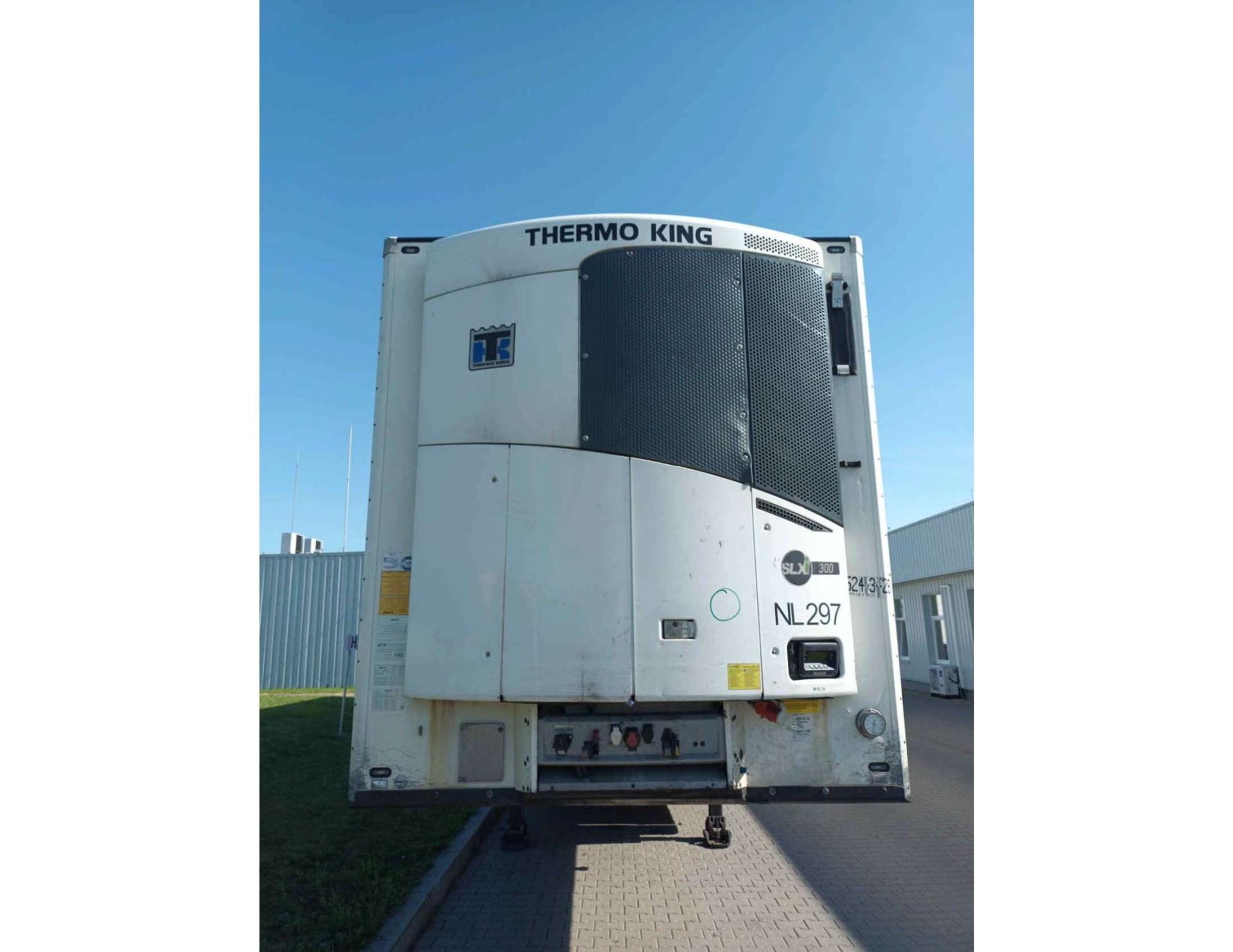 292982207612a936d5a8355dfc97be1a 2020 Schmitz Cargobull SKO Double Deck FP 60 ThermoKing SLXi 300