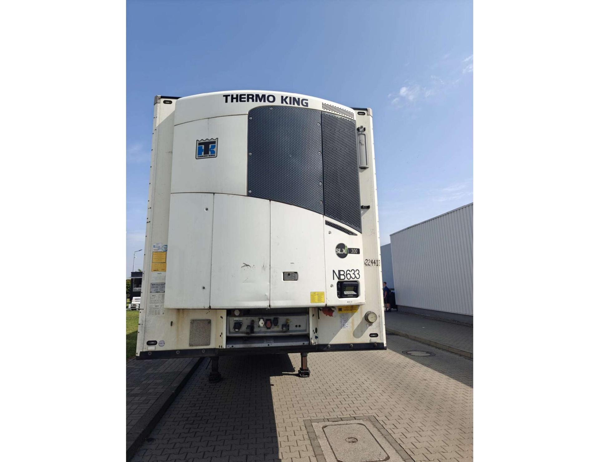 73a374cd37f21197cb91de945f18fb31 2019 Schmitz Cargobull SKO FP 45 ThermoKing SLXi 300