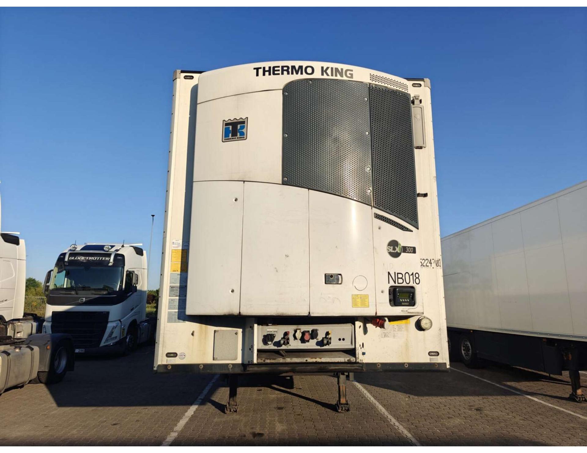9e57212daca0235afbe3009abef6a32a 2019 Schmitz Cargobull SKO Double Deck FP 60 ThermoKing SLXi 300