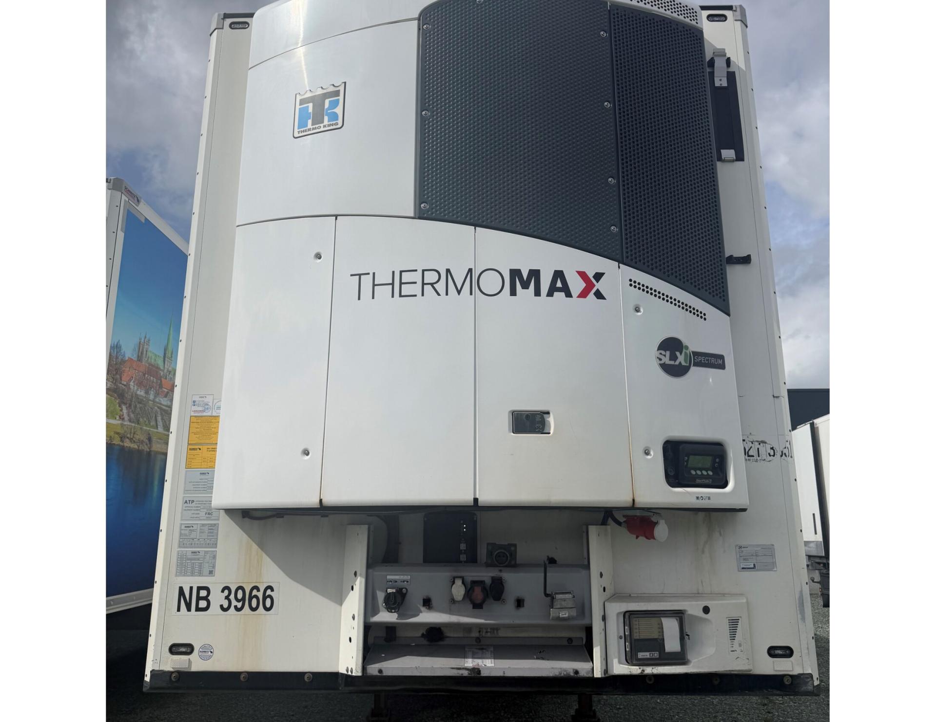 b36f9df15a87e1d8b1959a1f8387262c 2021 Schmitz Cargobull SKO Double Deck FP 45 TK SPECTRUM Multitemp Taillift