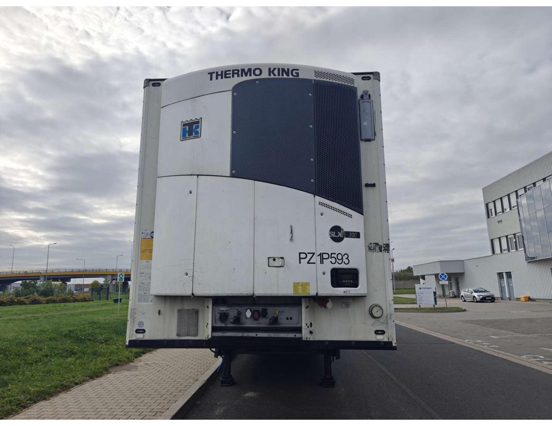 0727a58d087d51bdb28181da533162a9 2022 Schmitz Cargobull SKO FP 60 ThermoKing SLXi 300