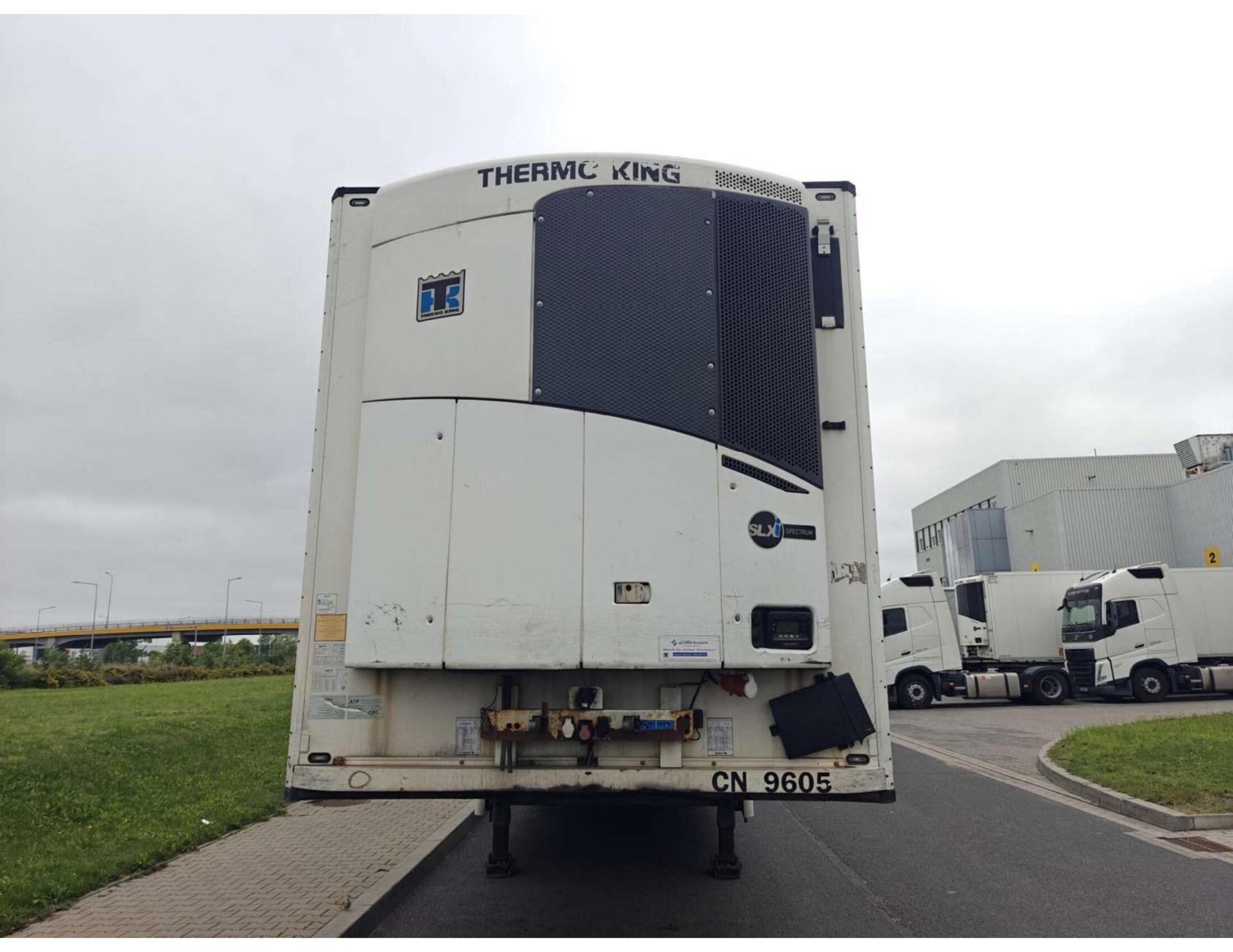 4227aad77152cc3d0a32b3de9e4ffdbe 2018 Schmitz Cargobull SCHMITZ SKO FP45 TK SPECTRUM MULTITEMP