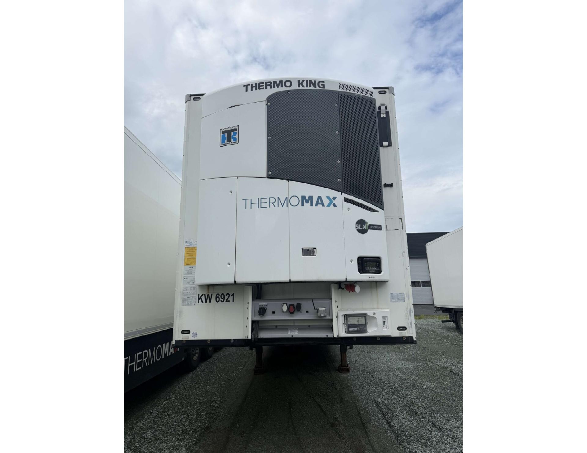 5638fd27475dd1871d9826c723d1e7a4 2021 Schmitz Cargobull SKO Double Deck FP 45 ThermoKing SLXi 300 Lifting Axle MultiTemp