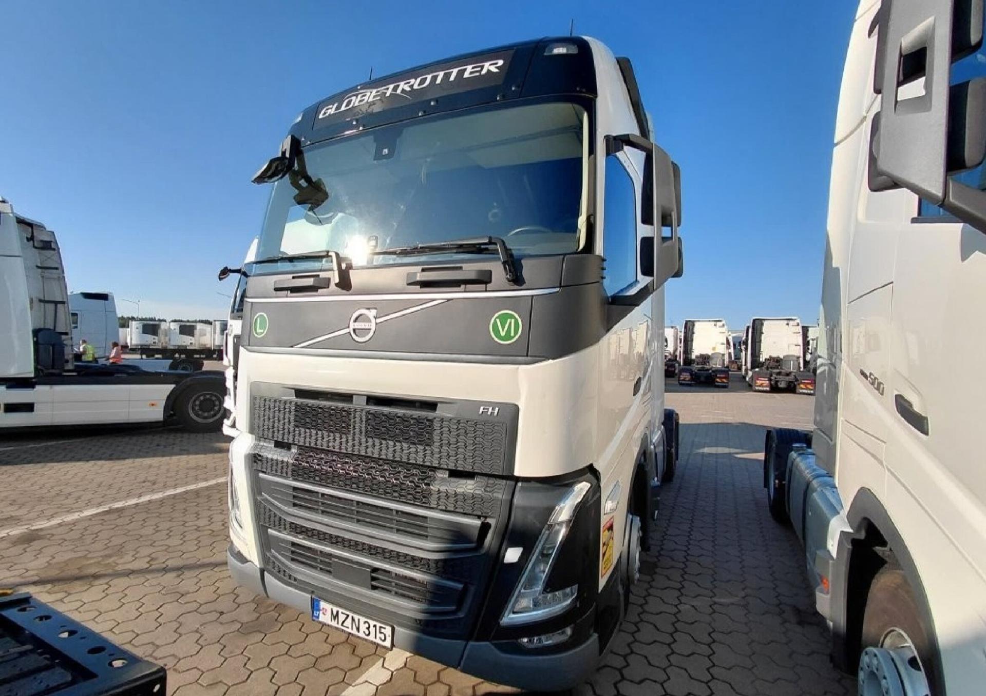 f5f6ae99795c6acf50710f59b726af55 2023 / 2024 Volvo FH 500 Globetrotter XL