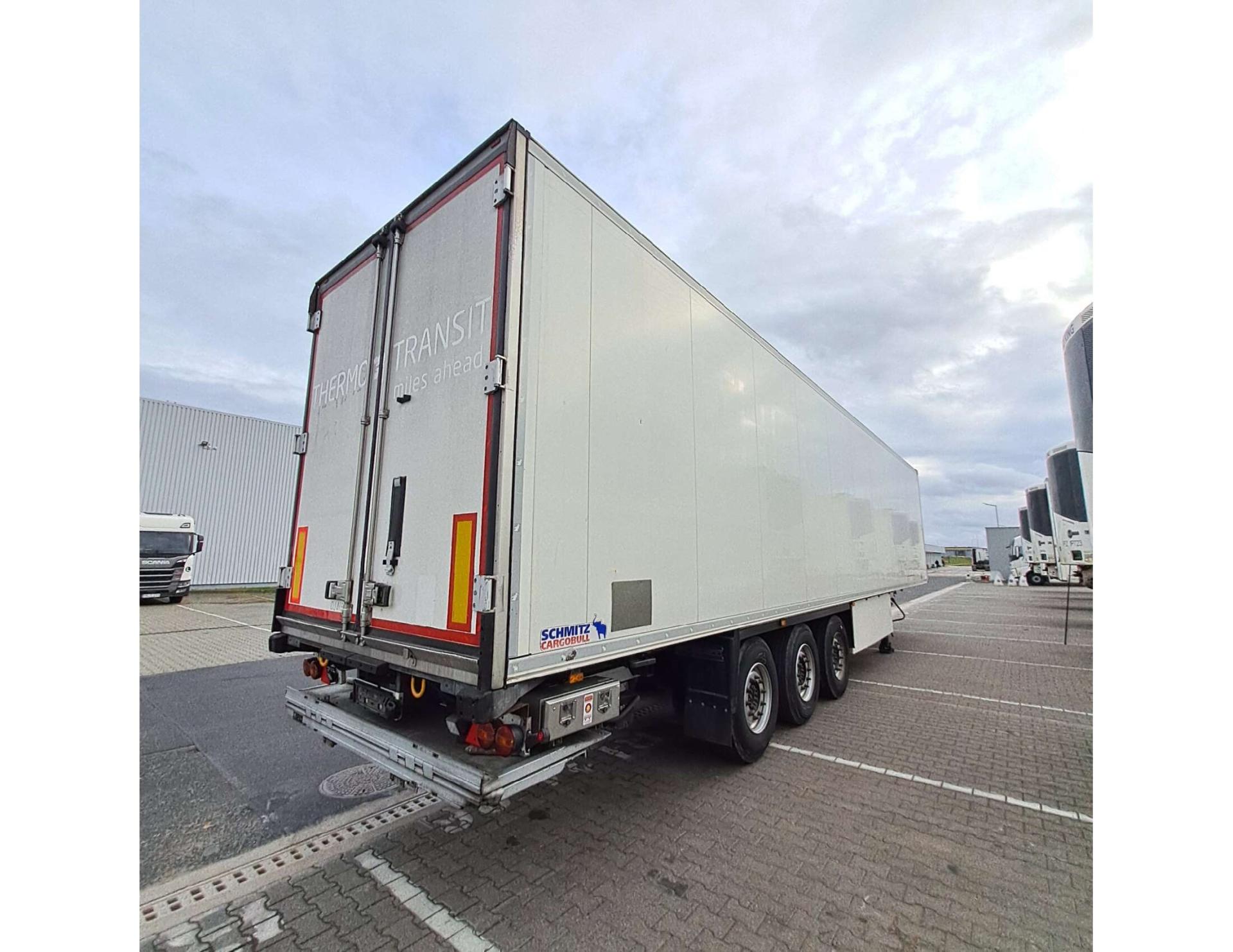 056dc7cf5bb30f52e4b91cfa28d600b9