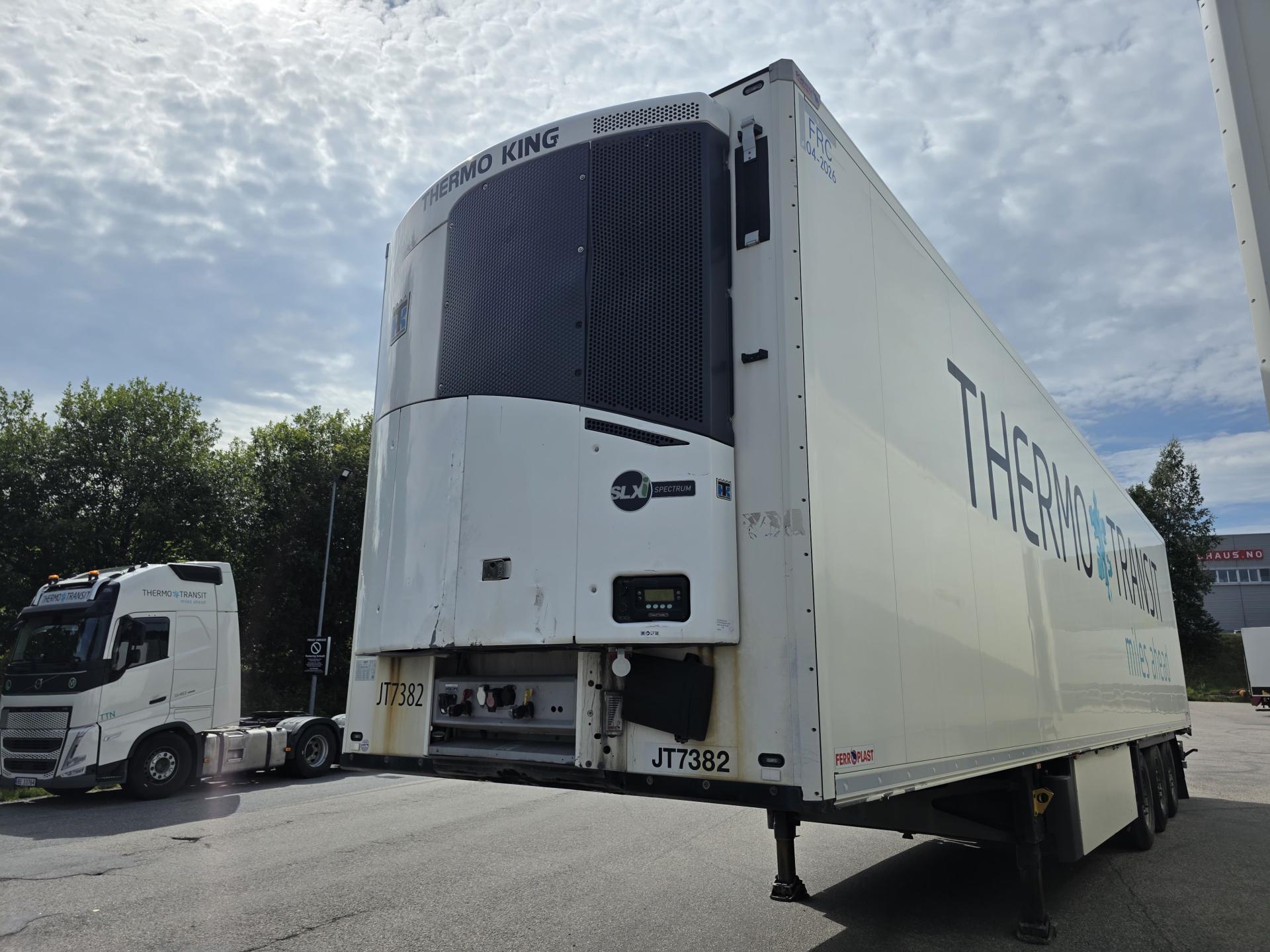 242fc03b572b0452f8a8a227d9af77a9 2020 Schmitz Cargobull SKO Double Deck FP 45 ThermoKing Spectrum Multitemp