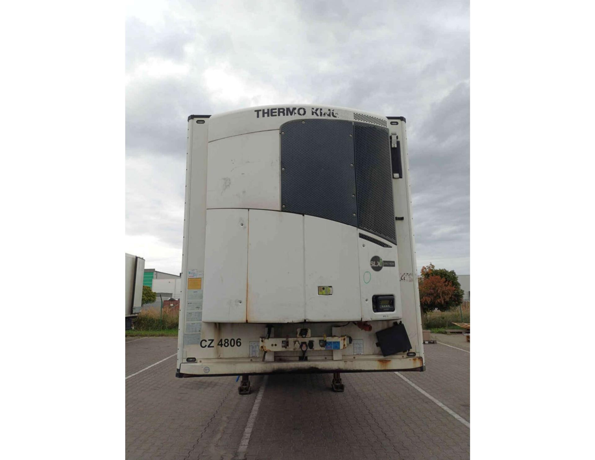 d2203801aad9943bde5f48f5f326e94b 2019 Schmitz Cargobull SKO Double Deck FP 45 ThermoKing SLXi Spectrum Multitemp