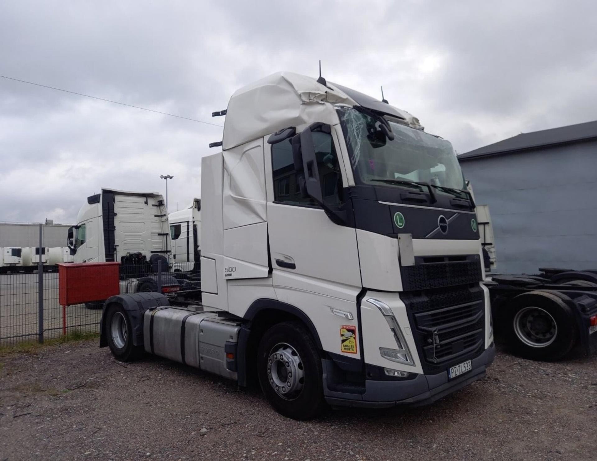 f5dfd5faa5260ed9f52c24f0dcefae26 2025 Volvo FH 500 Globetrotter XL Adaptive Cruise Control